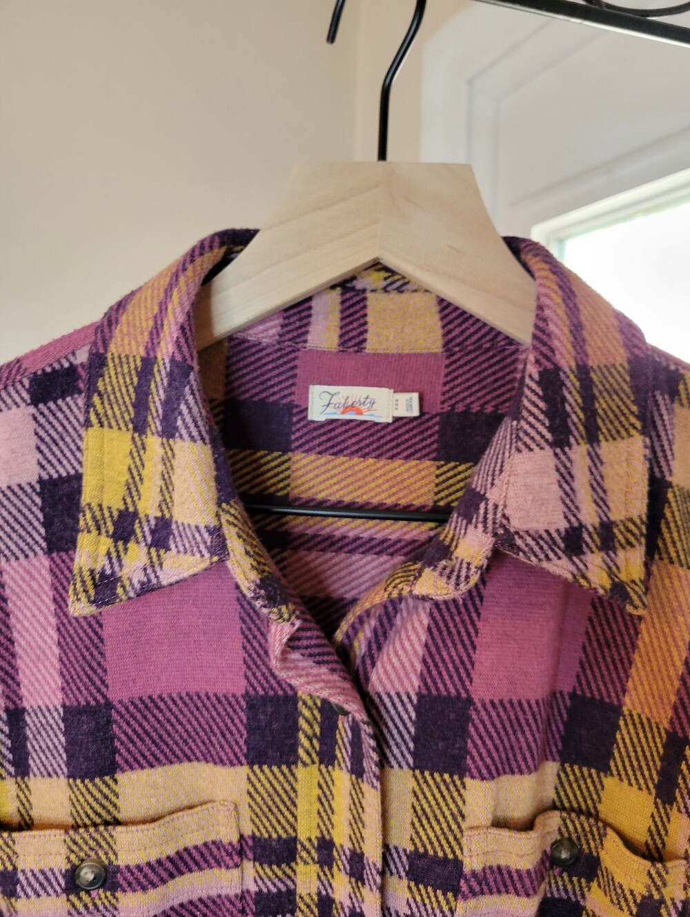 Faherty Legend Plaid Button Down Soft Purple Sweater Shirt, Size Womens Medium - Picture 2 of 7